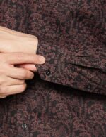 Van Heusen Men's Regular Fit Shirt (VHSFFCUBE85618_Brown  : Clothing & Accessories - Image 4